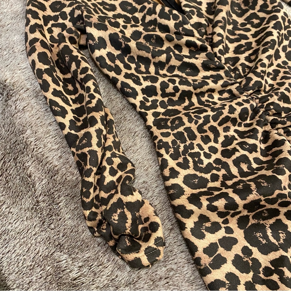 ZARA Ruched Leopard Print Bodycon Dress - Picture 5 of 14